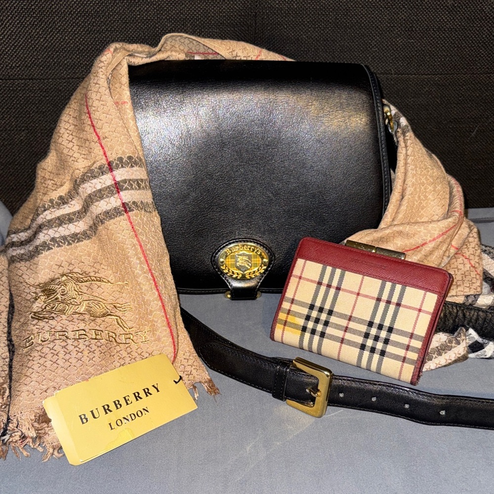 Vintage Burberry Black Bag with Tan Scarf and Plaid kiss lock Wallet!